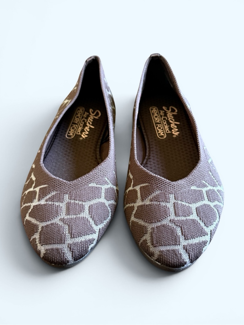 SKECHERS Stretch Fit Brown Patterned Knit Slip-On Flats Size 7 Women